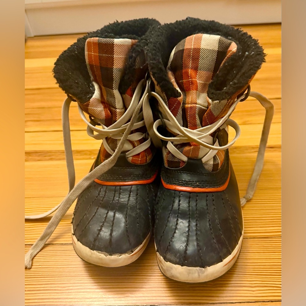 Plaid Lined Sorel Kids Boots
